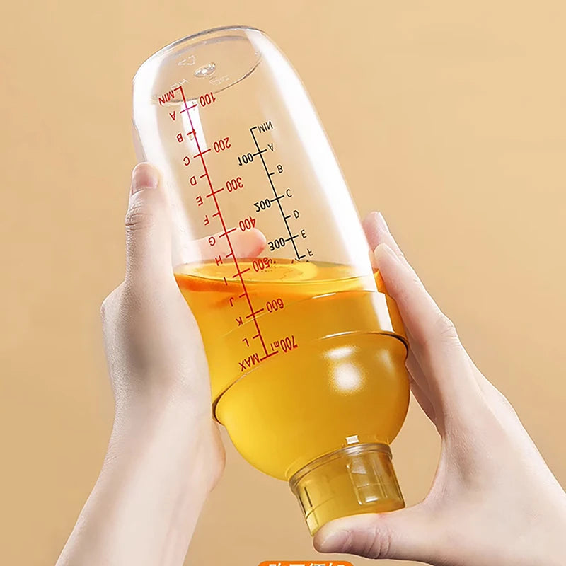 Plastic Cocktail Shaker Hand Shaker Cup with Scales 350ml/530ml/700ml/1000ml Milk Tea Wine Drink Shaker Mixer Bar Tool